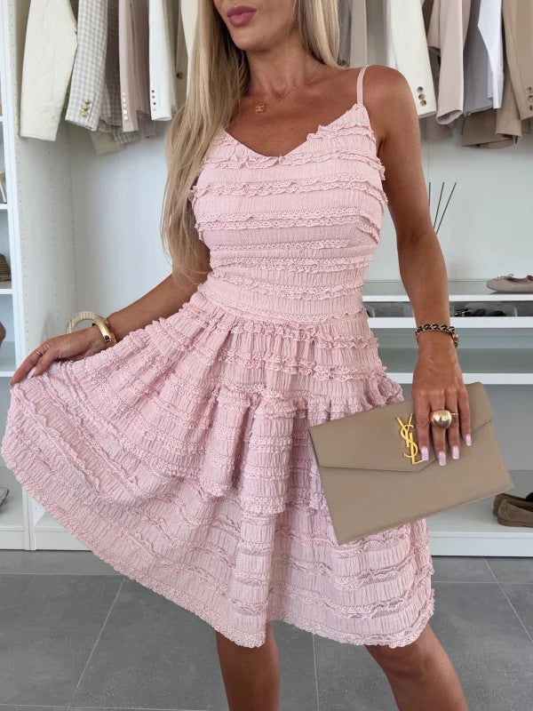 Sérena – Robe en Dentelle à Volants avec Bretelles Fines