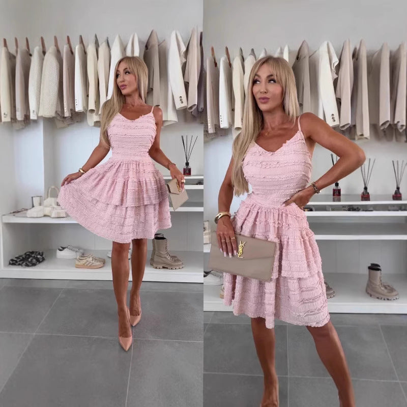 Sérena – Robe en Dentelle à Volants avec Bretelles Fines