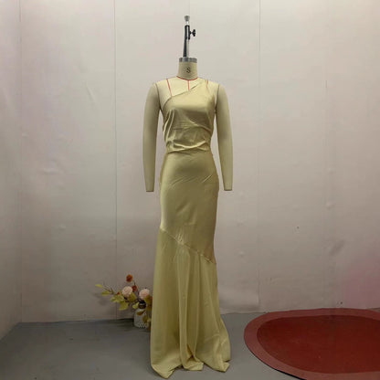 Belle - Robe longue à épaulettes col diagonal