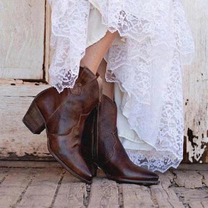 Bottines femme en cuir cow girl